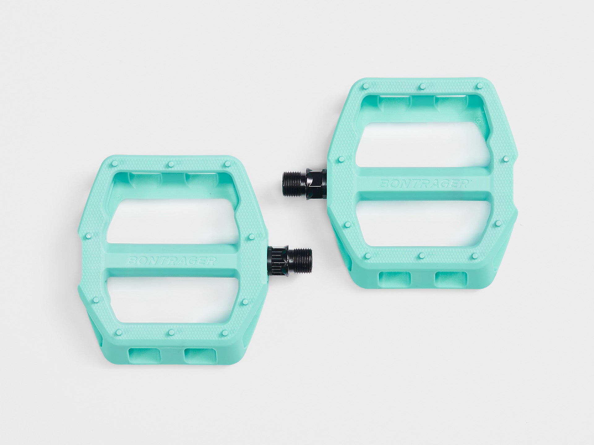 Bontrager Line Comp Flat Pedal Set（ラインコンプ フラットペダル）