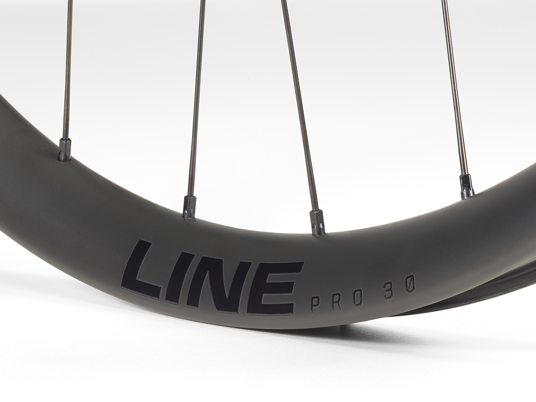 Bontrager Line Pro 30 TLR Boost 29 MTB Wheel(ライン プロ 30