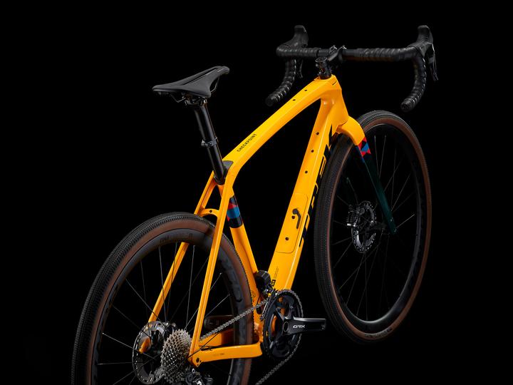 Trek Checkpoint SLR 7 GRX Di2（チェックポイント SLR 7 GRX Di2）