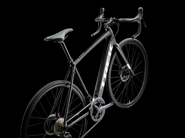 Trek Domane+ AL 5 電動アシストロードバイク – バイクプラス Trek Domane+ AL 5 電動アシストロードバイク – バイクプラス