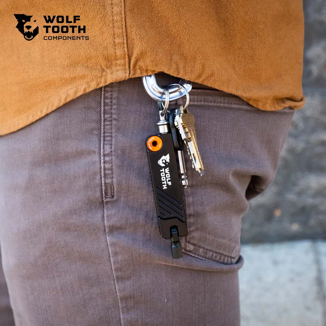 Wolf tooth 6-Bit Hex Wrench Multi-tool With Keychain（ウルフ